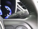 <AUTOライト>周囲の明るさをセンサーでキャッチして、ヘッドライトを自動的に点けてくれる賢い機能です!