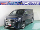 トヨタのミニバン・ノアです。低床&スライドドアで乗り降りしやすく、家族でのドライブにもピッタリ☆