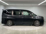 「こんな車屋さんがあるんだ!」、「おもしろい!」と感じていただけましたら、私どもも大変うれしく思います。ご来店のご感想、お待ちしております。