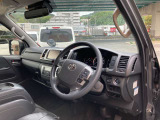 車輌買取も行なっております。商用車から普通車どのようなお車でも買い取ります!査定無料ですのでお気軽にお申し付けくださいませ♪