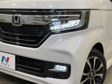 【シーケンシャルターンランプ付きLEDヘッドライト】人気の『流れるウィンカー』付きのLEDヘッドライトを装備♪高級感はもちろん、点灯時は存在感たっぷりで他車からも認識されやすく安心です。