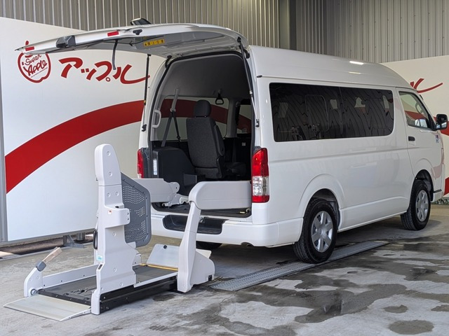 ハイエースバン 2.8 ウェルキャブ Bタイプ ロング ディーゼル 4WD