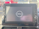 【大画面ナビ】人気の大型9インチナビを装備。存在感のある大画面はインパクト大!ナビ利用時のマップ表示は見やすく、テレビやDVDは臨場感がアップ!いつものドライブがグッと楽しくなります♪