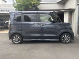 中古車は全てWeb在庫です。現車はストックヤードにて大切に保管しており常時展示はしておりませんので、来店をご希望の場合は事前にご連絡をお願い致します。075-922-2313 定休日:毎週水曜日