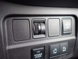 ヘッドライトレベライザー付だから荷物が多くなっても先行車などに眩しくさせずに済みます。