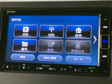 使いやすいインターフェースのナビ・オーディオ。快適なドライブをサポートする機能が満載です。音楽や情報も楽しめます。