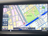 ●純正ナビ:一体感のあるナビは、高級感ある車内を演出してくれます。オーディオ機能も充実しておりますので、運転もより楽しめます♪