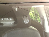 【ドライブレコーダー】ドライブレコーダー装備!走行中はもちろん、あおり運転や事故に遭遇した際、映像で記録し、万一のリスクに備えます。※記録用SDカードはお客様ご自身でご準備いただく必要があります。