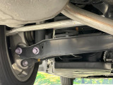 お車を安心してお乗りいただく為には、足回りの定期点検が欠かせません。サービスサポート(有償保証)では無料点検もご提供しており、安心のカーライフをお過ごしいただけるサポート体制が整っています。