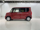 両側パワースライドドア付きだから、狭い駐車スペースなどでの 乗り降りラクラク!小さなお子さまのいるご家庭には嬉しい装備。