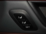 運転席のパワーシートは2名様分までメモリー機能付きです。