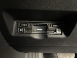 アルファード ハイブリッド 2.5 Z E-Four 4WD 本革シート