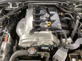 ロードスターRFのために専用設計されたSKYACTIV-G 2.0は、ソフトトップ車の「使い切る喜び」とは違い余裕をもった走行を可能にした「余す喜び」をテーマにしております。