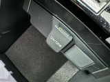 シガーソケット用の充電器が使用可能です!
