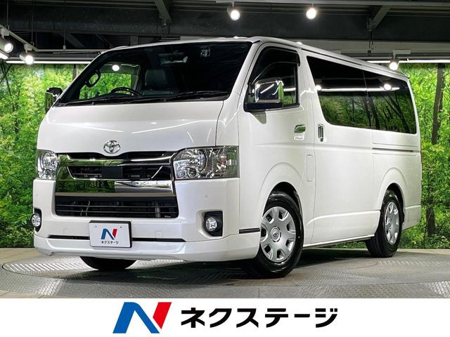 トヨタ ハイエースバン 
