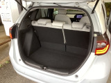 リアシートがあっても、しっかり荷物を積む事ができます。