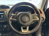 ハンドルを握れば目の前にJeepワールドが広がります!