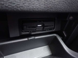 ETC2.0は従来のETCに比べて料金支払いだけではなく渋滞や事故などの道路情報をリアルタイムで受け取る事の出来る「次世代型のETCサービス」です♪