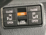 両側電動スライドドア付き、運転席にいながら開閉もラクラク