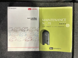 スマートキーは鍵をバッグに入れたままでもドアロックの開閉やエンジンのON・OFFができます。夜間や雨の日も鍵を探さなくて良いので便利です。