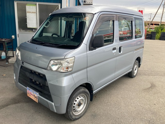 ダイハツ ハイゼットカーゴ 