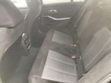 【エアバック】BMWのエアバックやその他の安全装備は、互いに補完しあう事で徹底した安全性を貫きます。万一の事故の際にそれぞれ最適な保護を提供してくれます!