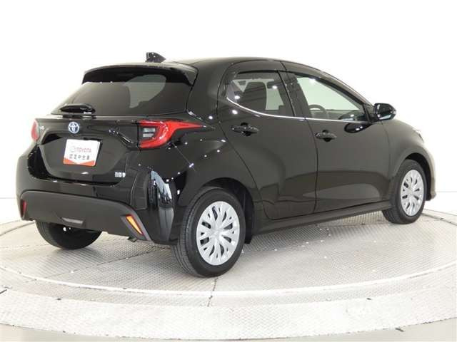 トヨタ ヤリス 1.5 ハイブリッド Z の中古車詳細 (17,000km, ブラック