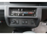 悪路に強い4WD軽トラが入庫♪3方開で使い勝手も◎安全装備も充実しています!