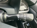 操作しやすいウインカーレバーは、安全確認を確実に行えます。スムーズな車線変更をサポートします。