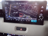 ホンダ純正ナビなのでダッシュボードにスッキリと収まっています。ナビの案内があれば土地勘の無い所でも道に迷わず安心!見知らぬ土地へのドライブも一層楽しくなります!
