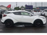 C-HR ハイブリッド 1.8 G モード ネロ 