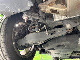 お車を安心してお乗りいただく為には、足回りの定期点検が欠かせません。サービスサポート(有償保証)では無料点検もご提供しており、安心のカーライフをお過ごしいただけるサポート体制が整っています。