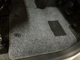 カーペットマットの汚れ、砂ぼこりもしっかり清掃済みです♪