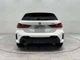 弊社ではオーナー様の安心安全ドライブをサポートさせていただくためにもBMW自動車保険をお勧めしております。