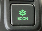 ★ECONスイッチ★ エコドライブを加速しよう!スイッチをONにすると、運転の仕方によるロスを抑え込み燃費をよくするようクルマが頑張ります(*^ー^*)燃費向上にチャレンジ♪