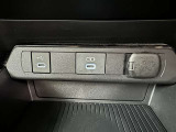シガーソケット用の充電器が使用可能です!