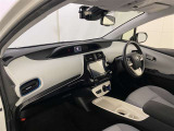 清潔で広々した座席です。ぜひ、現車を見て体感してみてください。
