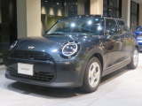 新しく入荷いたしました!こちらのMINIについてのご質問、お見積もりのご用命は、お気軽に0078-6002-369993MINI一宮までご連絡ください。
