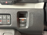 チップアップ機能で背の高いお荷物の積載も可能です!