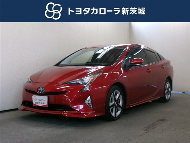トヨタ プリウス 