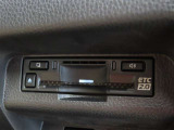 ETC車載器付きです。高速道路の料金所もスムーズに通過できます。