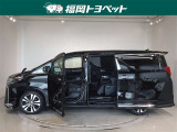 両側パワースライドドア付きだから、狭い駐車スペースなどでの 乗り降りラクラク!小さなお子さまのいるご家庭には嬉しい装備。