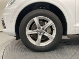 純正アルミホイール装着車両です!
