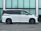 店舗にて現車の確認もいただけますので、お電話で在庫のご確認の上是非ご来店くださいませ。