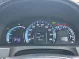 視認性の高いメーターで、運転に必要な情報を的確に把握できます。各表示は明るく、昼夜問わず確認しやすい設計です。走行状態が一目で分かります。