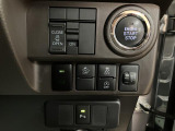運転席のスイッチでリヤのスライドドアを電動で開閉できます♪スマートキーやドアハンドルからも開閉が可能です☆