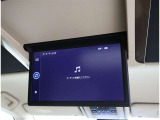 後席モニター付きでロングドライブもお子さまを飽きさせません!