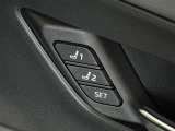 運転席のパワーシートは2名様分までメモリー機能付きです。