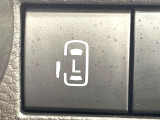 【パワースライドドア】スマートキーや運転席のスイッチでスライドドアの開閉が可能♪電動だから力を入れてドアを開ける必要が無く、小さいお子様でも、重い荷物を持っている時もラクに開け閉めできます♪