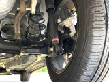 お車を安心してお乗りいただく為には、足回りの定期点検が欠かせません。サービスサポート(有償保証)では無料点検もご提供しており、安心のカーライフをお過ごしいただけるサポート体制が整っています。